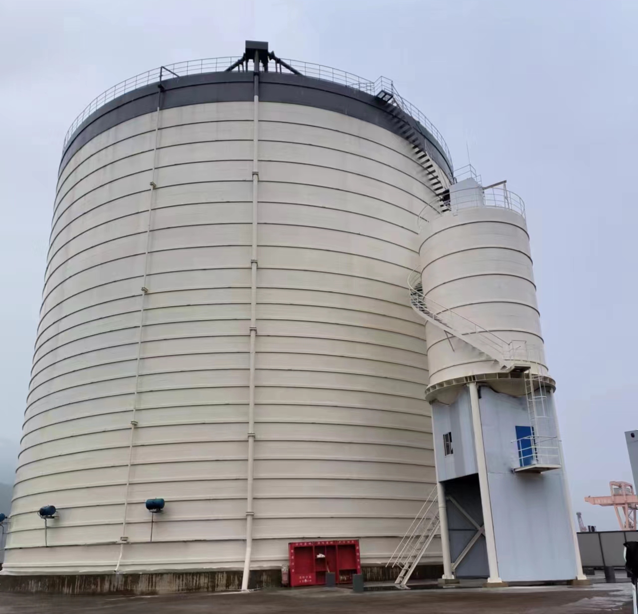 宁南10万吨水泥钢板库